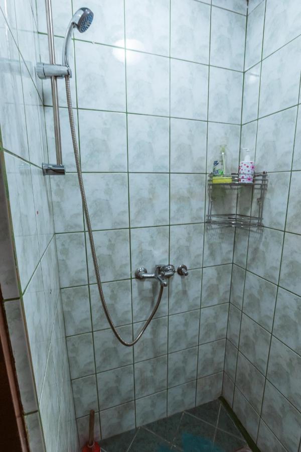 Laufer Vandrarhem Novi Sad Exteriör bild